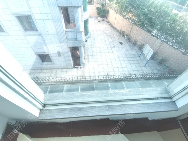 客厅