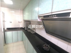 厨房