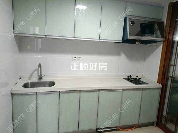 客厅