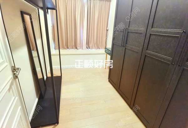 客厅