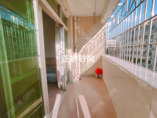 客厅