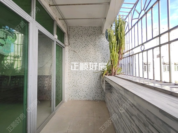 客厅