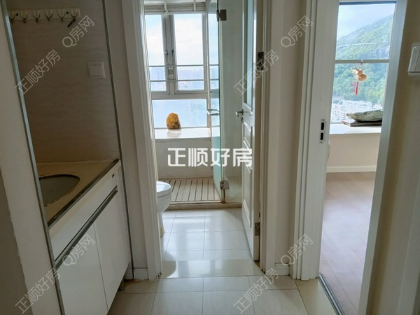 客厅
