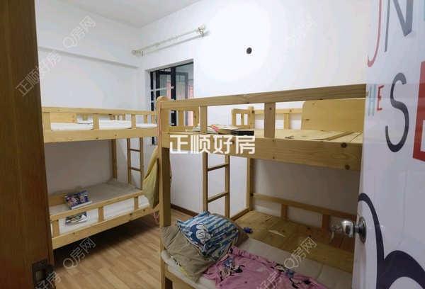 客厅