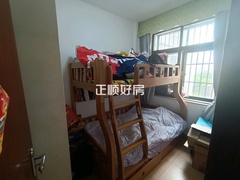 次卧