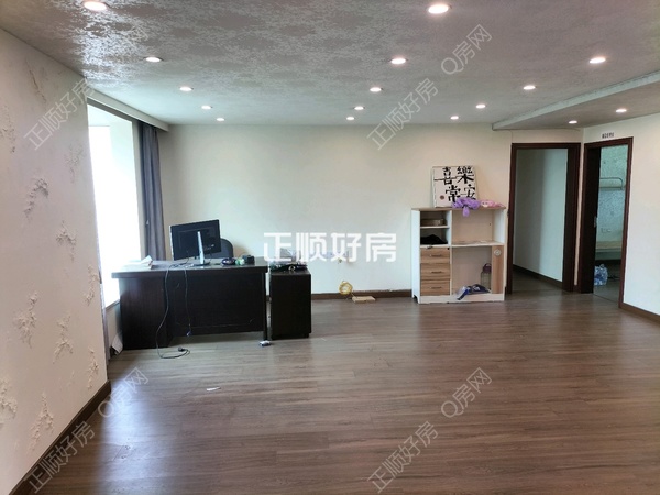 客厅
