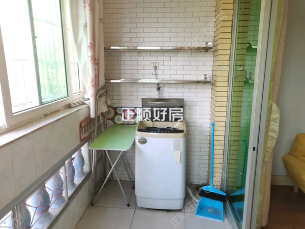 客厅