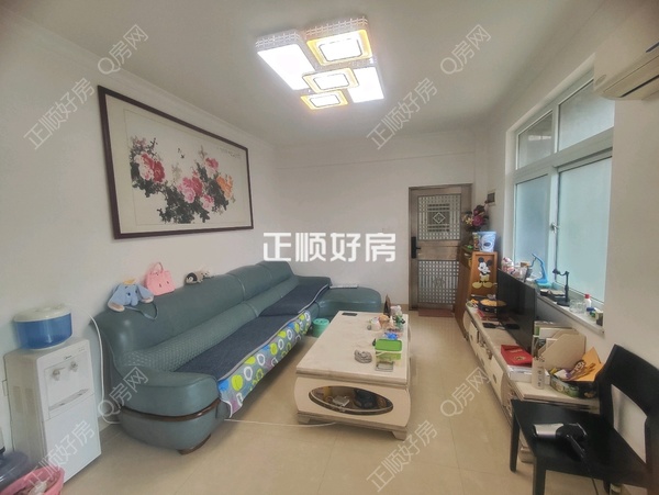 客厅