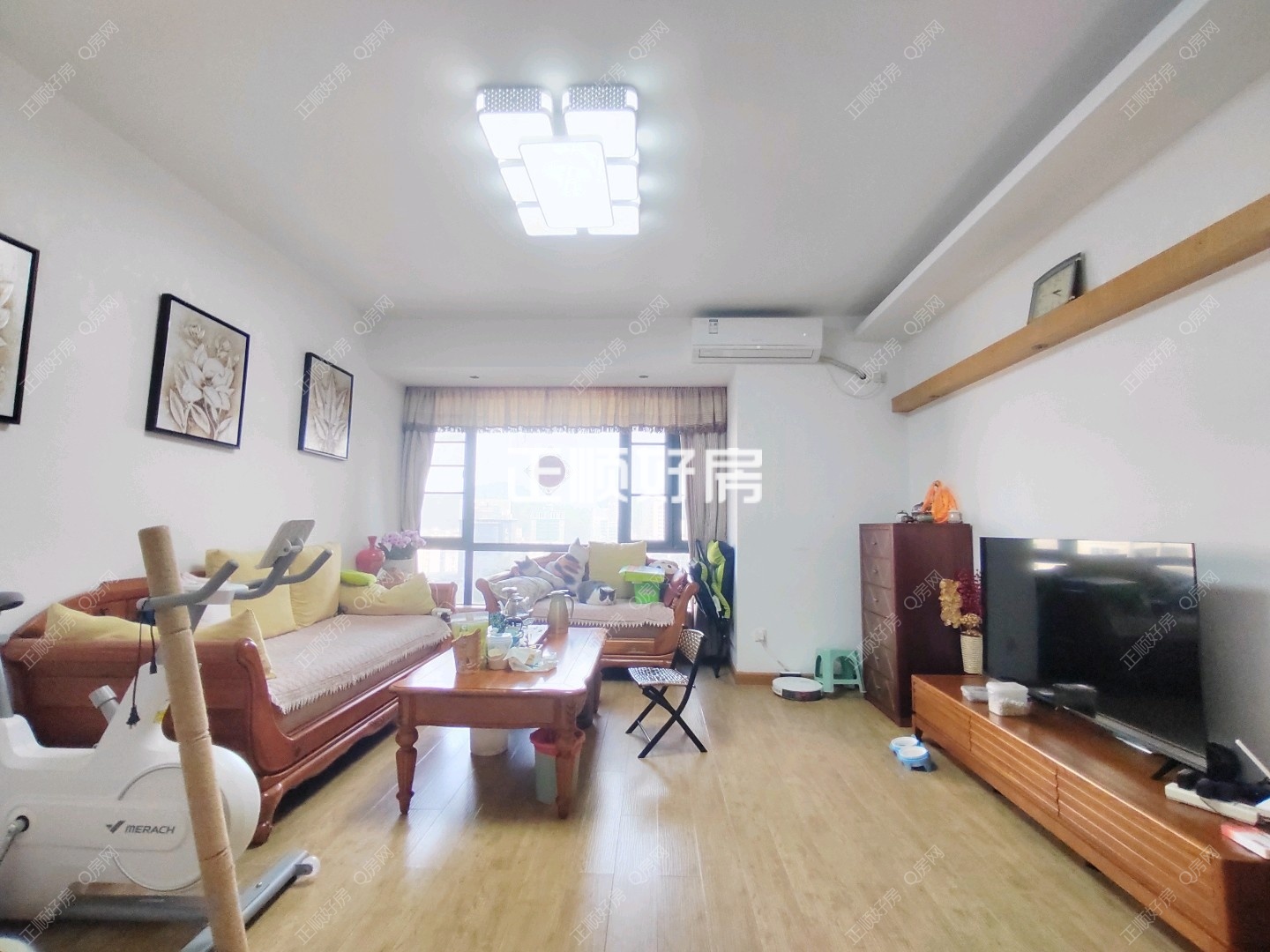 东方顺景 4房2厅2卫 精装 142.00平