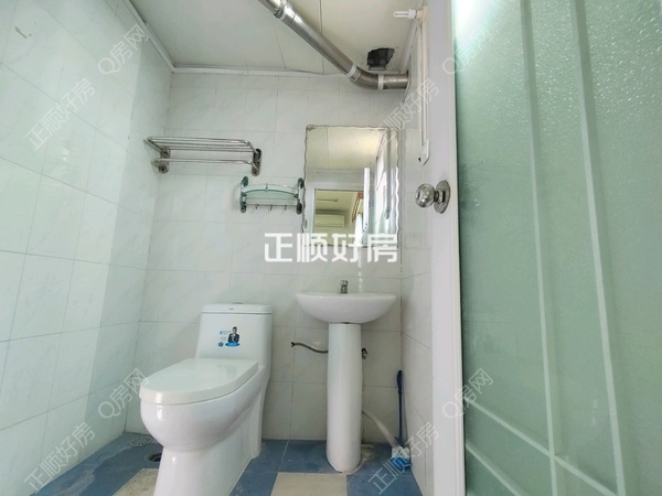 客厅