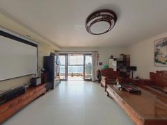 house_img