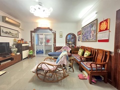 house_img