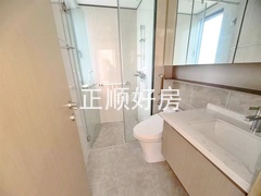 s39BA8FC754714FD08757DFD8FE56F410.jpg