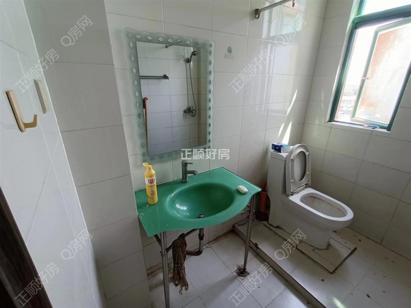s40CD9CB78A14493BA7E9DA31F923CB4F.jpg