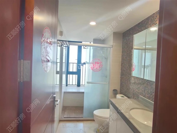 s5700CFDA7E8A4EE9910D2CF3BAA46C38.jpg
