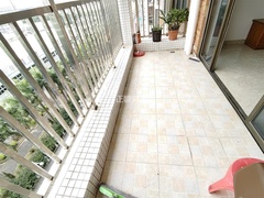 s63CB8A7AF0E248F3806F8B730895E1A6.jpg