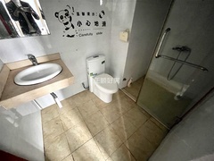 s7024846F0ED24049AE7D53BF43326A27.jpg