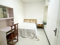 sA84B8AB39E874EDAB79900E4D7C980A7.jpg