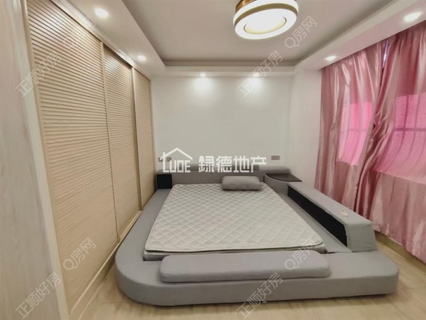 sBAF7F6D460A64D8BAA36ED8DA5361252.jpg