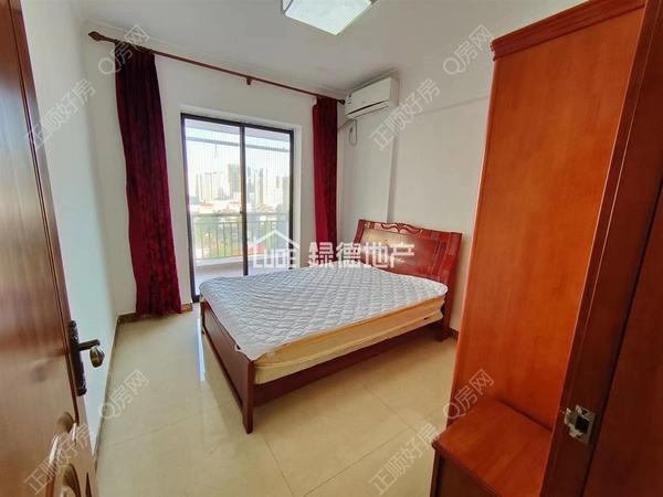 sCB728FC40BD14A54B766EDE46C396AA7.jpg