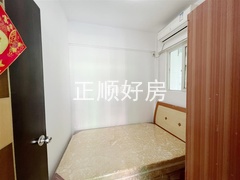 次卧
