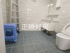 sECD8F58117C74025BD3317E84FFD2CC7.jpg