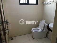 sF717879BA85E479E8957467FB25CAB47.jpg