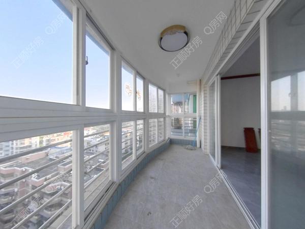 VR看房