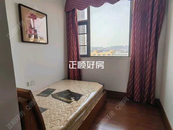 次卧