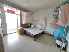 次卧