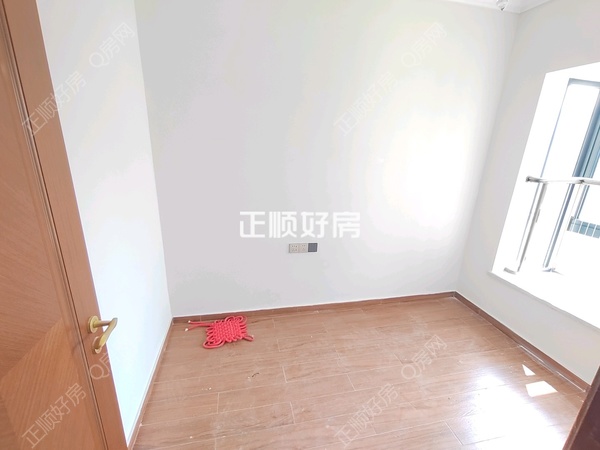 主卧