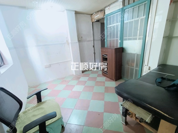 客厅