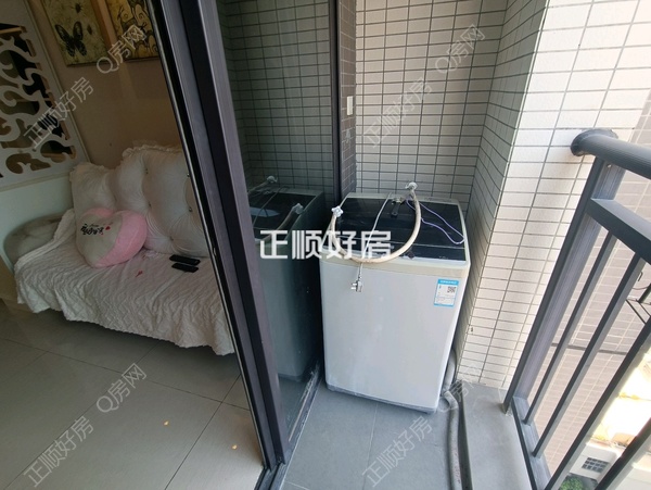 客厅