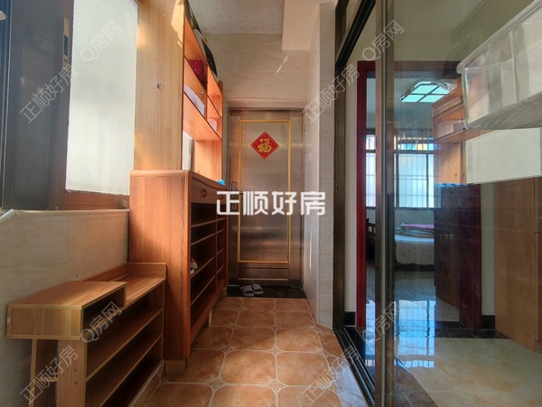 客厅