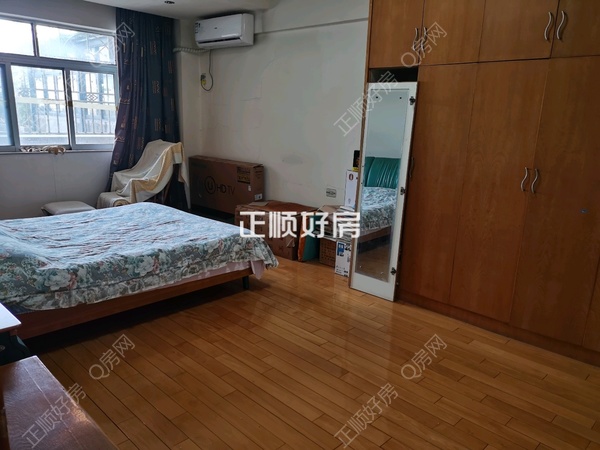 客厅