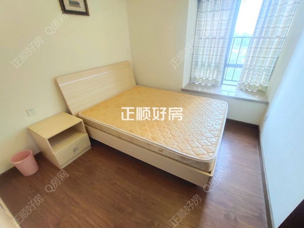 次卧