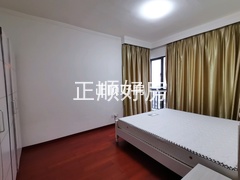 次卧