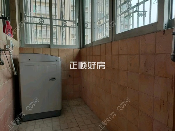 客厅
