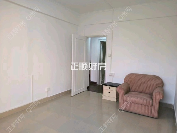 次卧
