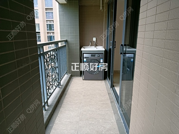 客厅