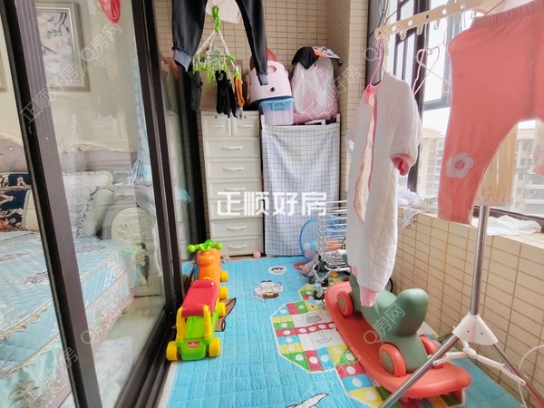 客厅