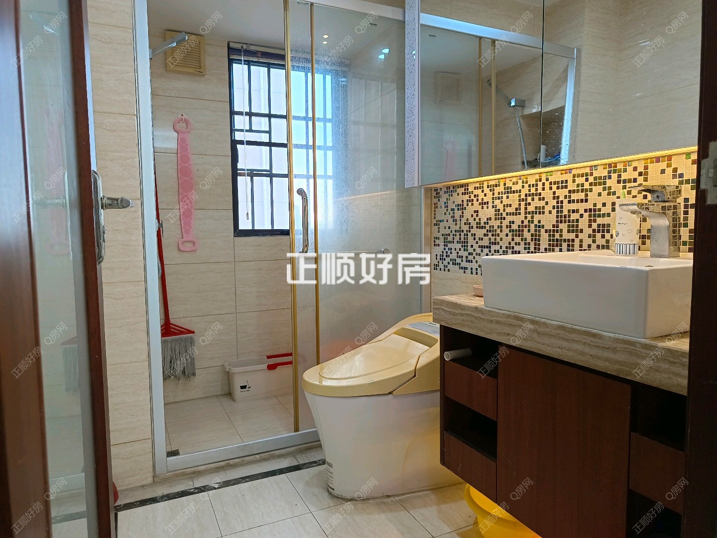 珠海诚丰星座卫生间照片_吉大诚丰星座 电样高层 南向 装修保养好 拎包入住