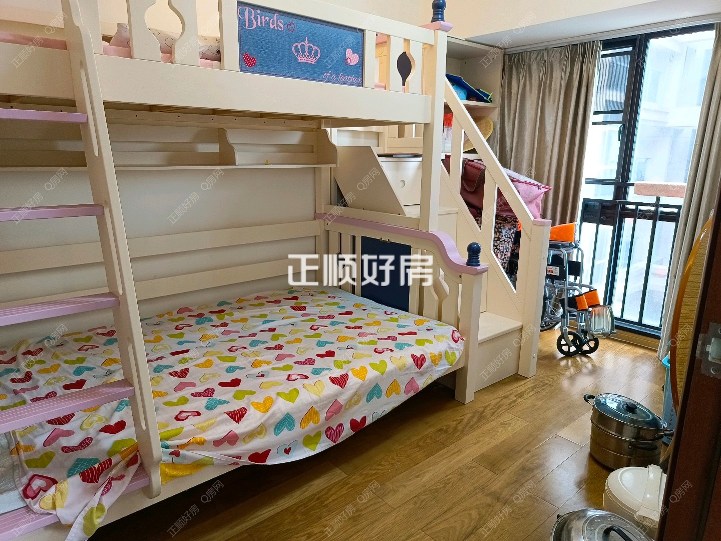 珠海诚丰星座卧室照片_吉大诚丰星座 电样高层 南向 装修保养好 拎包入住