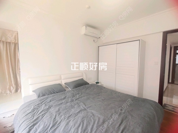 客厅