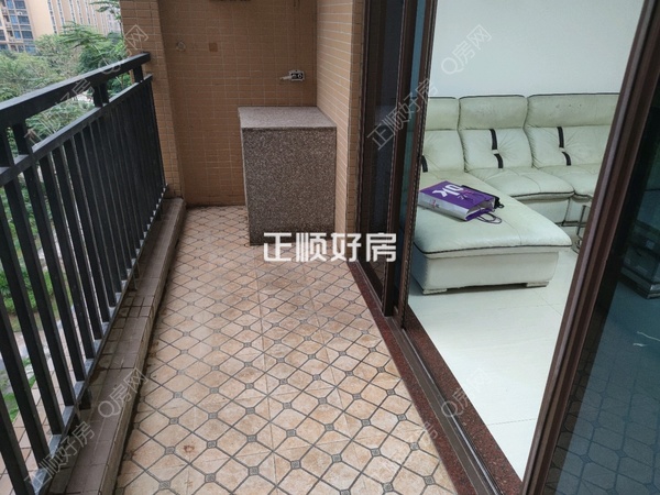客厅