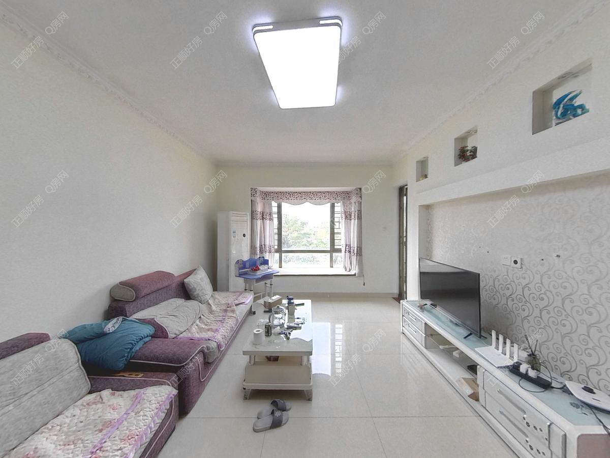 新香洲 五洲康城 家私家电齐全 仅租3300元/月  