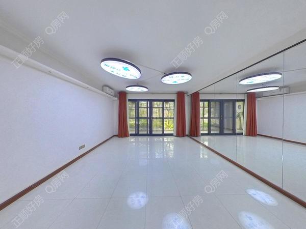 VR看房