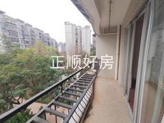 s11CE89EA363640888FBC8429E90F4FAD.jpg