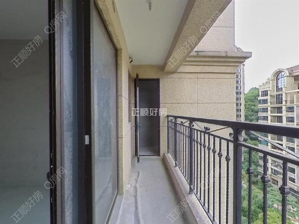 VR看房