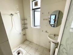sD439EB56572B456498A876F4CDC46301.jpg